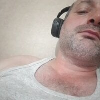 starvas34 model avatar