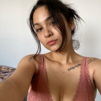 Offline chatovací místnost foxxylady420