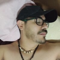 dannibal_lecter's Offline Chat Room