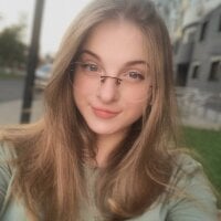 Star_Girlish webcam model