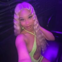 nikkiibabby webcam