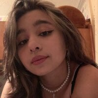 LynEnderby webcam model