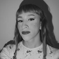 Tiff_sweth model avatar