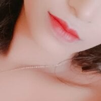 Tina_x_toy webcam