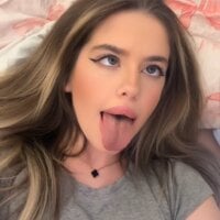 Holly-Glamour webcam