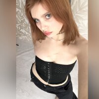 MyrXLove's Offline Chat Room