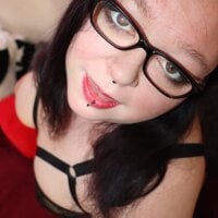 DirtyCassi webcam model
