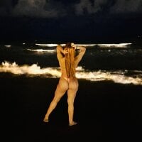 Alyssa_76 webcam model