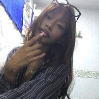 kitty-aly webcam model