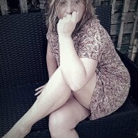 Honeylove2025 webcam