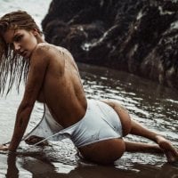 LinaRum's Profile Pic