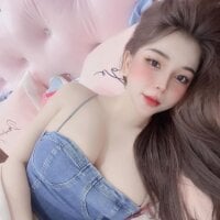 Kim-Anh18's Profile Pic