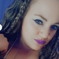 Karina380's Offline Chat Room