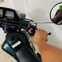 PliantCroaking webcam