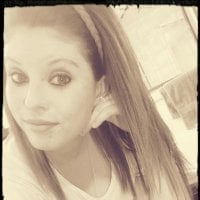 courtneyxxlove's Offline Chat Room