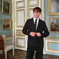 WizzardWest model avatar