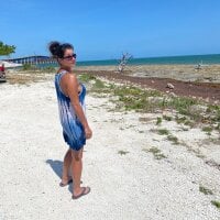 Freyarose13 Chat Room offline