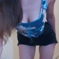 miasexycutie's Offline Chat Room