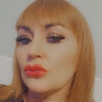 Gingerbeaut's Offline Chat Room