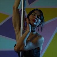 Elizabeth_Stoun's Offline Chat Room