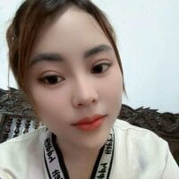 NhuY69 webcam model