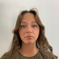 NicoleKelly's Offline Chat Room