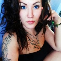 pandakissess' Offline Chat Room