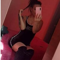 HotAss_Hally webcam model