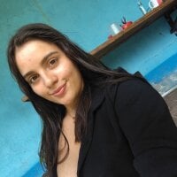 Emily_god webcam model