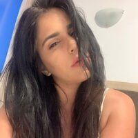 Kasumii69's Offline Chat Room