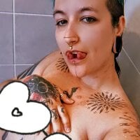 SweetPivoinee's Avatar Pic