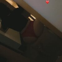 Perle_maghrebine's Webcam Show