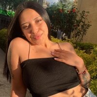 abbie_rouse_a's Offline Chat Room