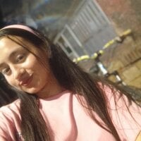 karina_439 webcam model