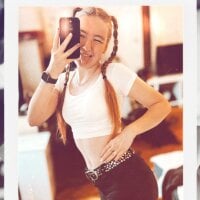 litttlegirl webcam model