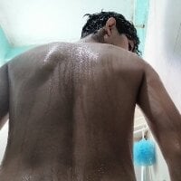 chikis_18 model avatar