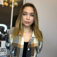ChloeTilen офлайн чат стая