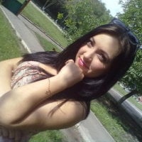 SabinaAdams' Offline Chat Room