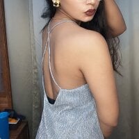 queen_lizaa's Avatar Pic