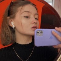 MlraDow's Offline Chat Room