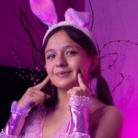 Miilyhot webcam model