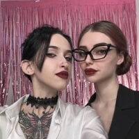 I_cum_only_from_money's Offline Chat Room