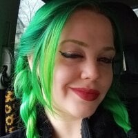 PoisonIvyx69's Offline Chat Room