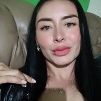 NathyMilf_ webcam model