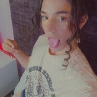 rhianna-coral webcam model