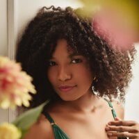 Curly_kyara