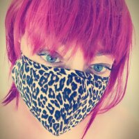 cum2bed's Offline Chat Room