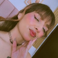 _lunari webcam model