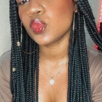 danielle_colom's Offline Chat Room