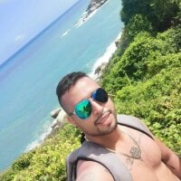ferxxxo69_'s Offline Chat Room